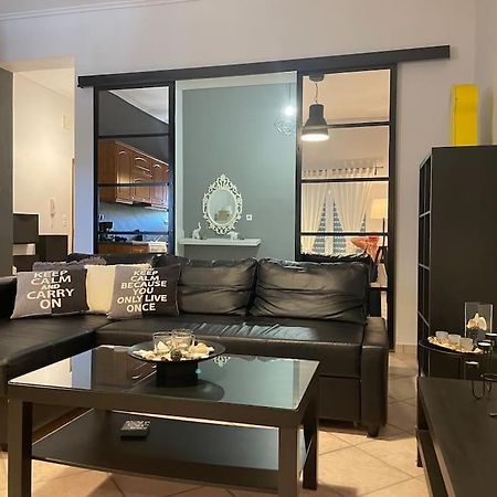 Areti'S Home 伊古迈尼察 外观 照片