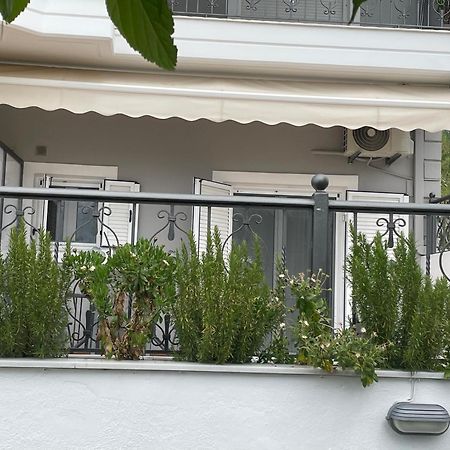 Areti'S Home 伊古迈尼察 外观 照片